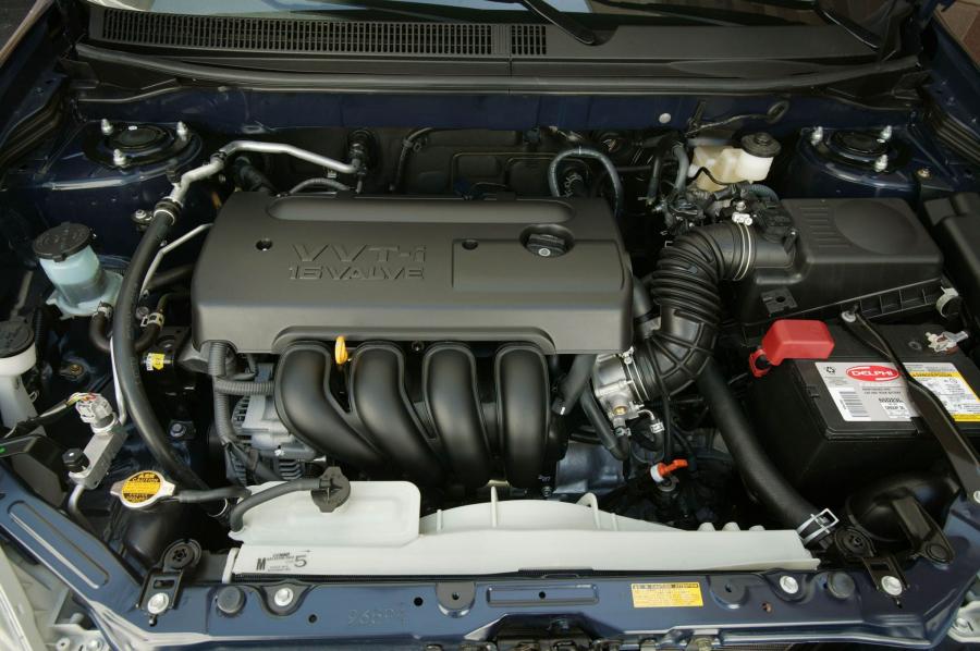  Toyota Matrix 2003 года  (фото 19 из 102)